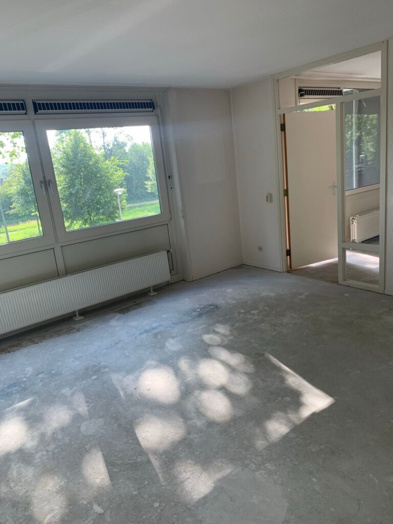 Woningontruiming in Schiedam (na)